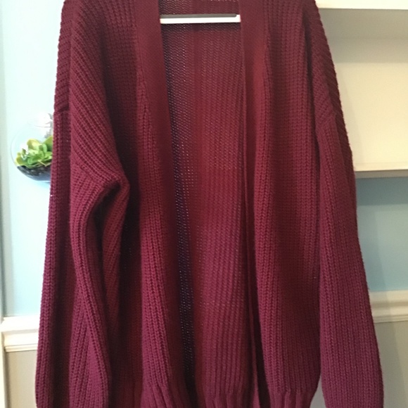 maroon cardigan - Picture 3 of 3
